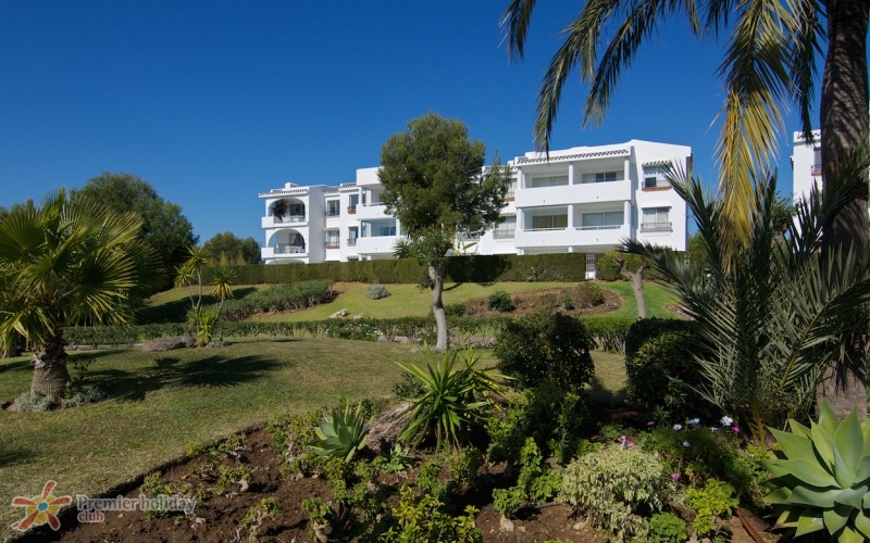 Miraflores Beach & Country Club